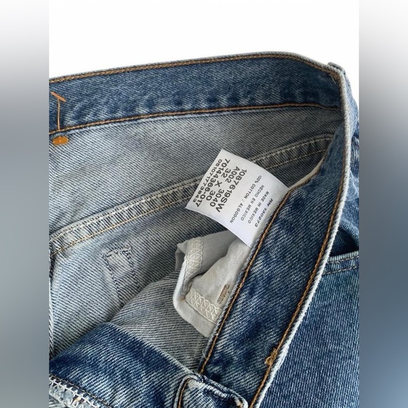 Floral Painted Blue Jeans - Picture 6 of 9